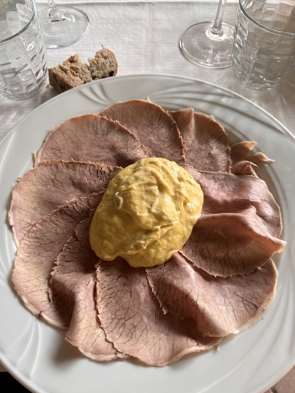Vitello tonnato